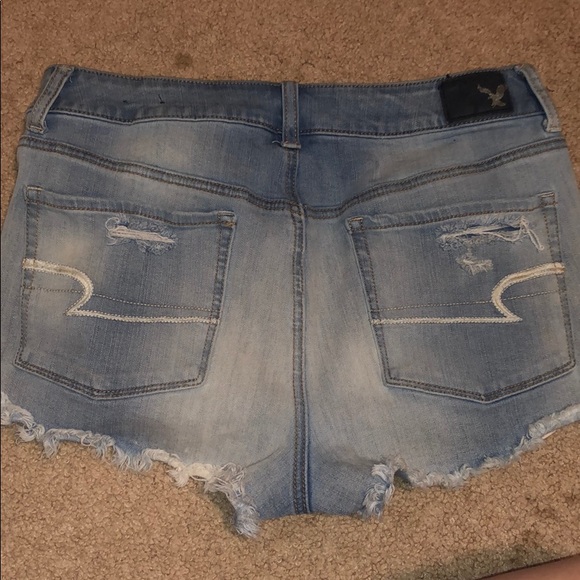 American Eagle Uper Stretch Shorts - Picture 2 of 2